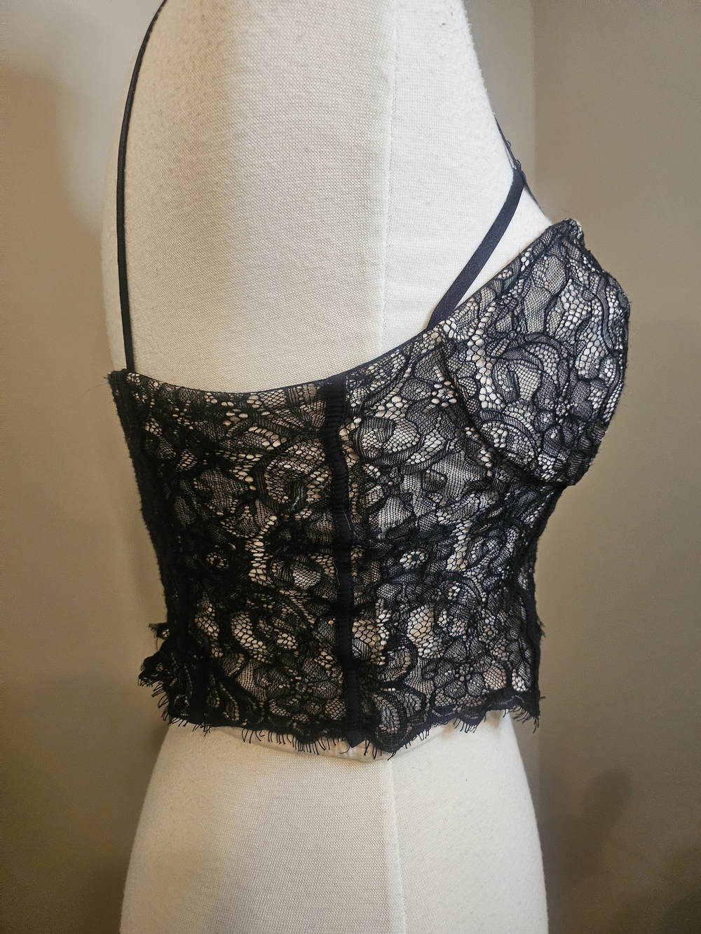 Express Black Lace Bralette Camisole - Picture 6 of 10